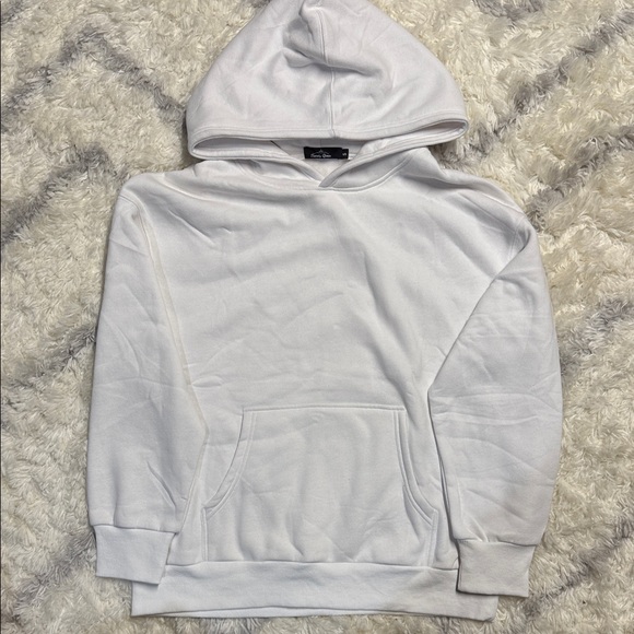 Trendy Queen Tops - Classic White Hoodie